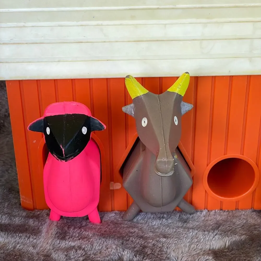 Vintage 1960s Lakeside Toys Barn Farm Animals Shapes Color HTF Geometric FLAW